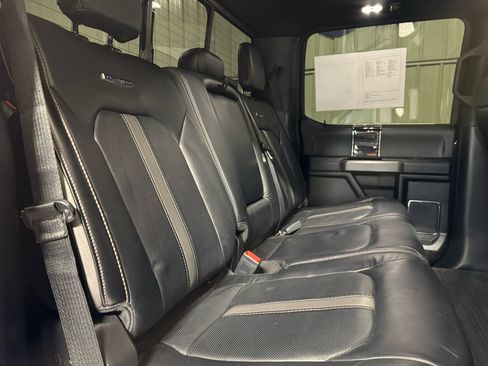 Used 2020 Ford F250 Platinum w/ FX4 Off-Road Package image 11