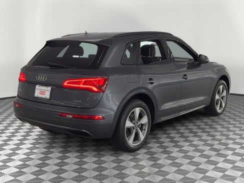 Used 2020 Audi Q5 2.0T Premium AWD/4WD image 9