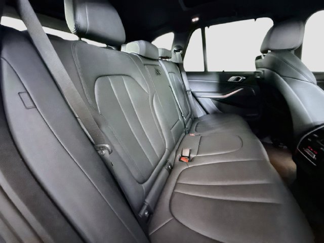 Used 2022 BMW X5 sDrive40i RWD image 26