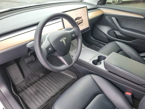 Used 2023 Tesla Model 3 Long Range image 8