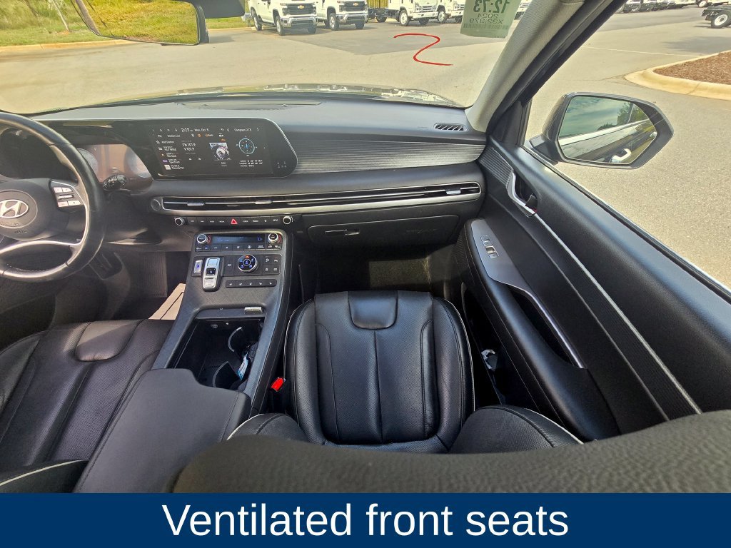 Used 2024 Hyundai Palisade Limited AWD/4WD image 19