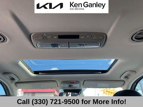 Certified 2023 Kia Telluride S w/ S Sunroof Package image 47