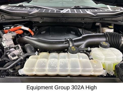 Used 2022 Ford F150 XLT w/ Equipment Group 302A High image 18