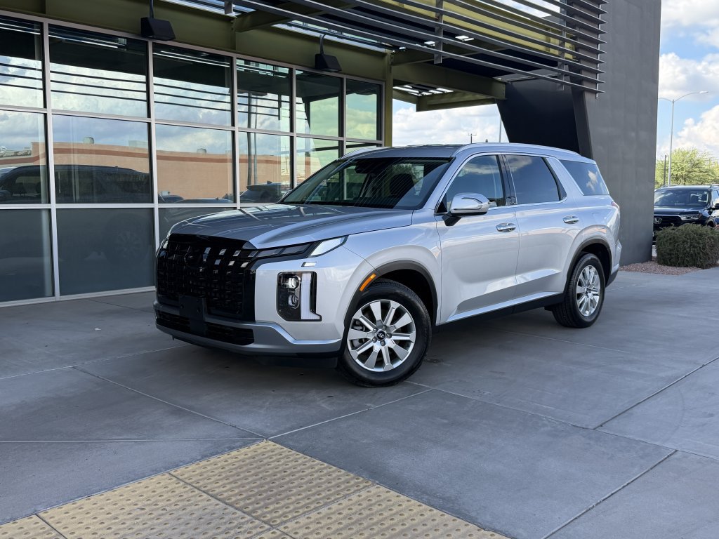 Used 2025 Hyundai Palisade SEL FWD image 1