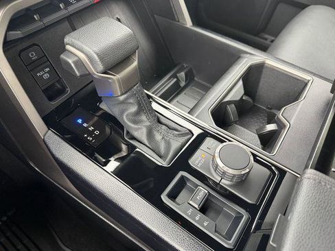 Certified 2025 Toyota Tundra SR5 AWD/4WD image 17