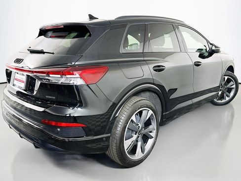 Used 2023 Audi Q4 e-tron Premium Plus AWD/4WD image 14