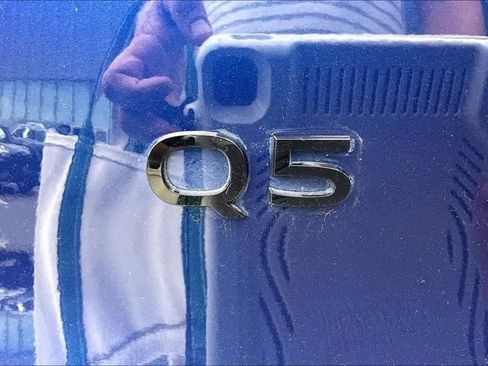 Used 2025 Audi Q5 Premium w/ Convenience Package AWD/4WD image 24