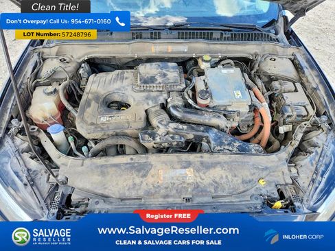 Used 2017 Ford Fusion SE FWD image 15