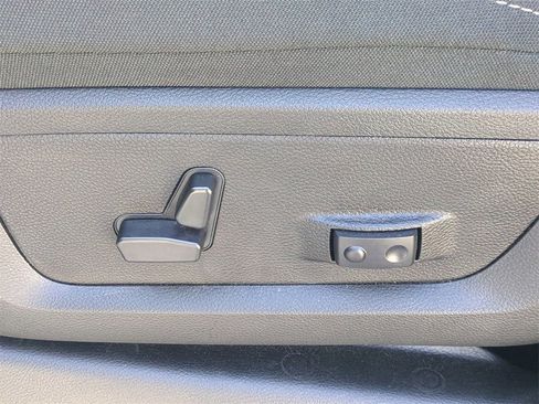 New 2025 RAM 2500 Big Horn image 20