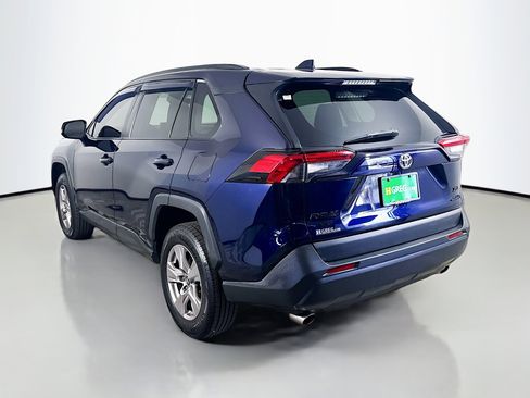 Used 2022 Toyota RAV4 XLE w/ Convenience Package image 7
