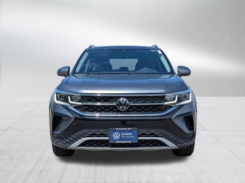 Certified 2023 Volkswagen Taos SEL AWD/4WD image 2