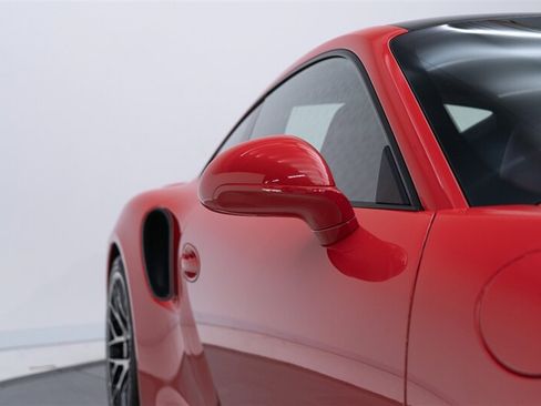 Used 2014 Porsche 911 Turbo S AWD/4WD image 28