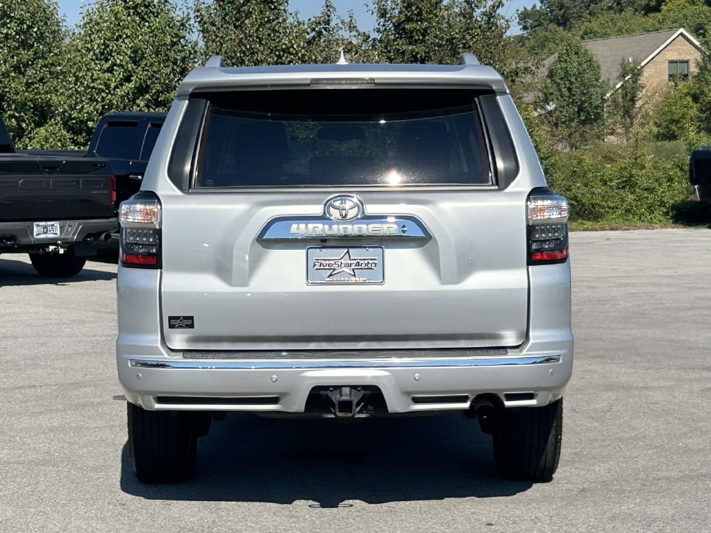 Used 2015 Toyota 4Runner Limited AWD/4WD image 6