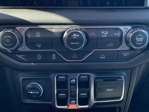 New 2026 Jeep Wrangler Sport S image 31