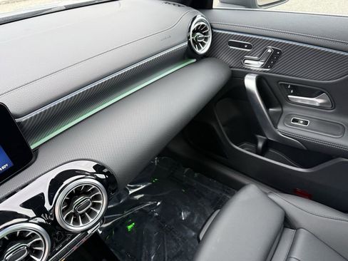 Certified 2025 Mercedes-Benz CLA 250 4MATIC image 36