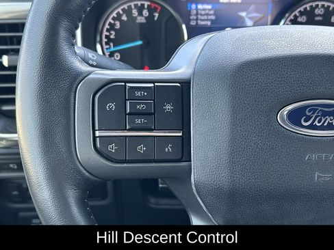 Used 2022 Ford F150 XLT w/ Equipment Group 302A High image 16