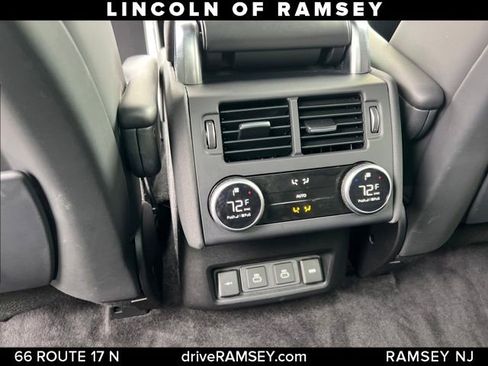 Used 2022 Land Rover Discovery HSE R-Dynamic image 17