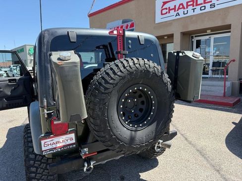 Used 2005 Jeep Wrangler X w/ Willys Edition Group AWD/4WD image 5