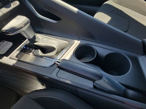 New 2026 Hyundai Elantra Sport FWD image 16