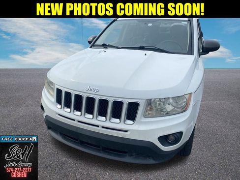 Used 2012 Jeep Compass Sport image 1