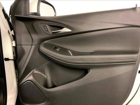 Used 2024 Buick Encore GX Sport Touring image 25