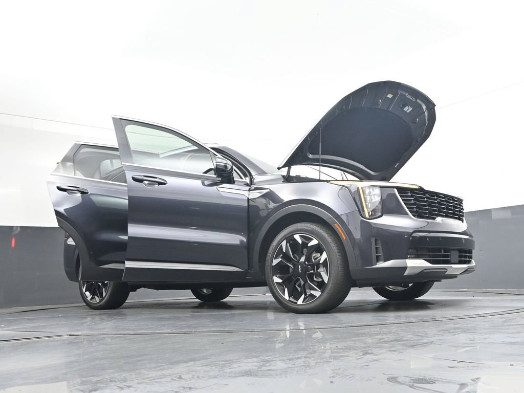 Used 2025 Kia Sorento EX w/ Panoramic Sunroof Package FWD image 46