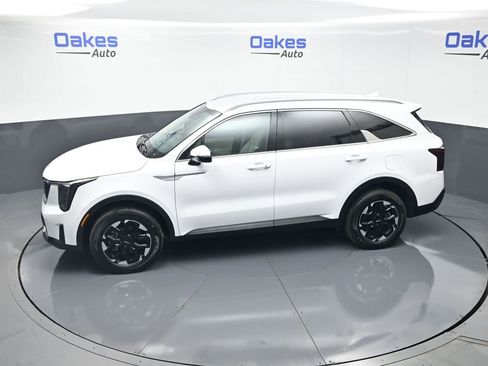 Certified 2026 Kia Sorento S AWD/4WD image 51