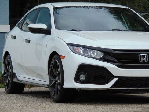 Used 2017 Honda Civic Sport image 17