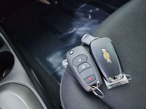 Used 2021 Chevrolet Spark LT FWD image 44