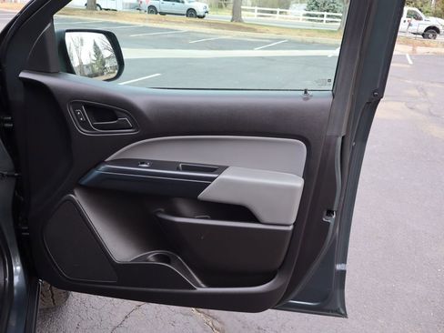 Used 2016 Chevrolet Colorado W/T w/ WT Convenience Package image 26