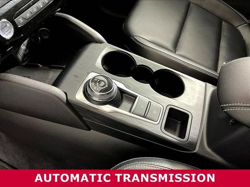 Used 2023 Ford Escape Platinum AWD/4WD image 16