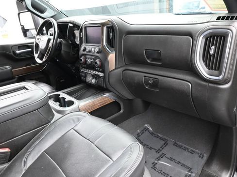 Used 2022 Chevrolet Silverado 2500 High Country w/ Z71 Off-Road Package AWD/4WD image 56