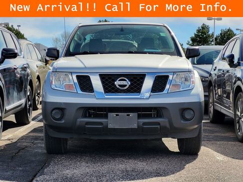 Used 2019 Nissan Frontier S image 3
