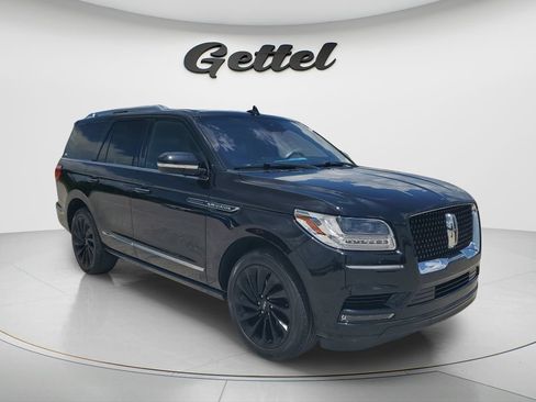 Used 2020 Lincoln Navigator Reserve w/ Equipment Group 208A Reserve AWD/4WD image 3