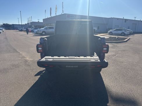 New 2026 Jeep Gladiator Rubicon w/ Safety Group image 20