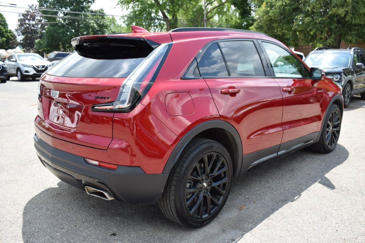 Used 2023 Cadillac XT4 Sport w/ LPO, Onyx Lite Package AWD/4WD image 6