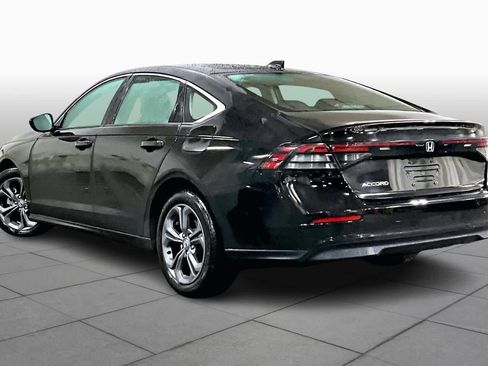 Used 2023 Honda Accord EX image 11