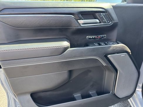Used 2024 GMC Sierra 1500 AT4X image 18