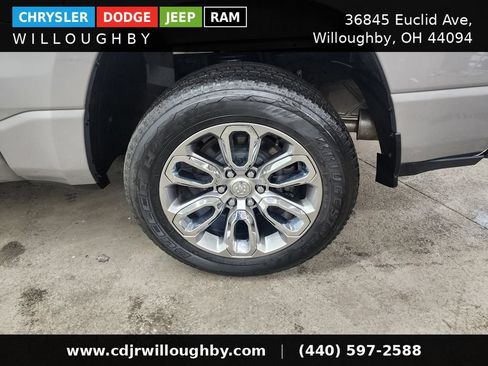 Used 2023 RAM 1500 Laramie AWD/4WD image 40
