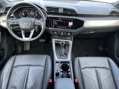 Used 2024 Audi Q3 2.0T Premium