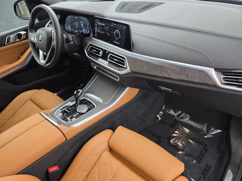 Used 2023 BMW X5 xDrive45e w/ Luxury Seating Package AWD/4WD image 29