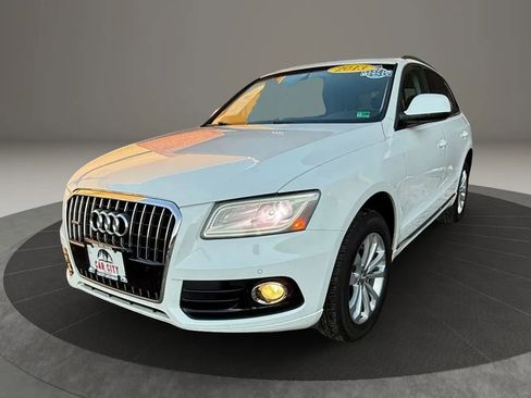 Used 2013 Audi Q5 2.0T Premium Plus w/ Premium Plus Pkg image 2