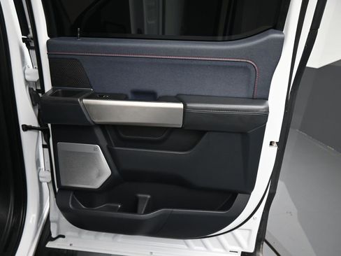 Certified 2022 Ford F150 Raptor w/ Equipment Group 801A High image 19