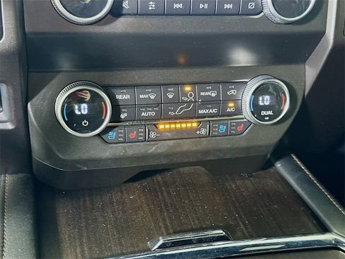 Used 2021 Ford Expedition King Ranch image 28