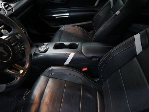 Used 2021 Ford Mustang Shelby GT500 w/ Technology Package image 70