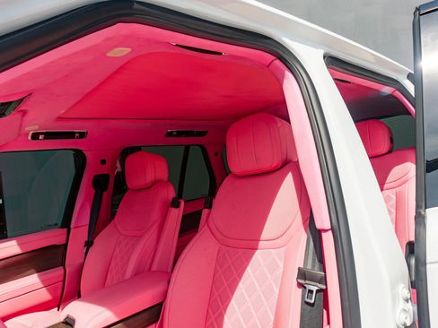 Used 2025 Land Rover Range Rover SE image 45