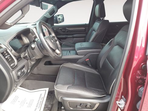 Used 2025 RAM 1500 Limited AWD/4WD image 23