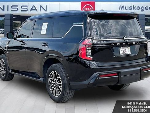 Used 2026 Nissan Armada SL w/ Captain's Chari Seat Package AWD/4WD image 4