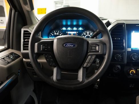 Used 2019 Ford F150 XLT w/ Trailer Tow Package image 17