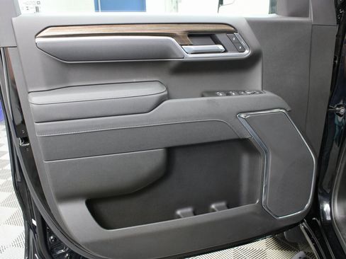 Used 2025 Chevrolet Silverado 1500 RST image 60